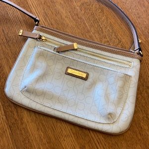 Calvin Klein Crossbody Bag / Purse